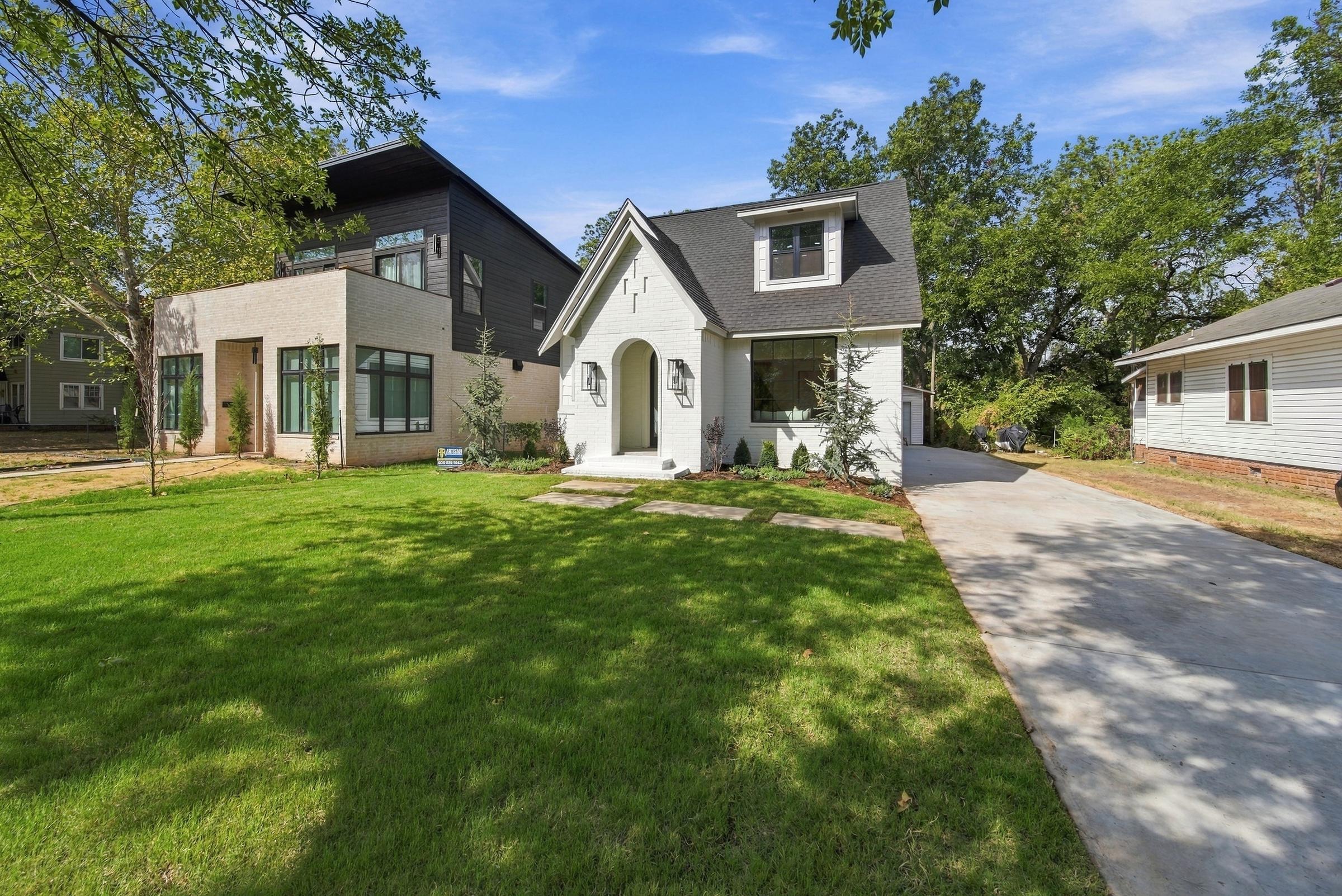 818 S Pickard front