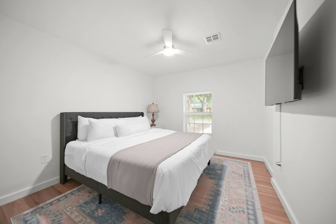 1202 Windsor bed